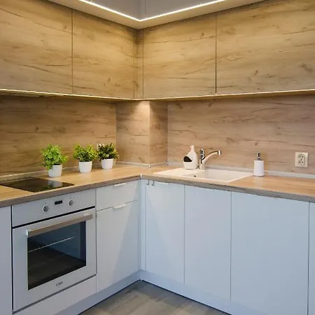 Take A Break 圣君士坦丁和海伦那