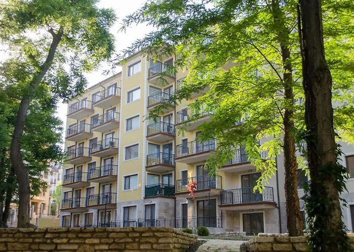 Take A Break Daire Aziz Konstantin ve Elena