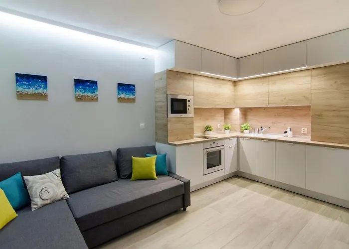 Take A Break Aziz Konstantin ve Elena